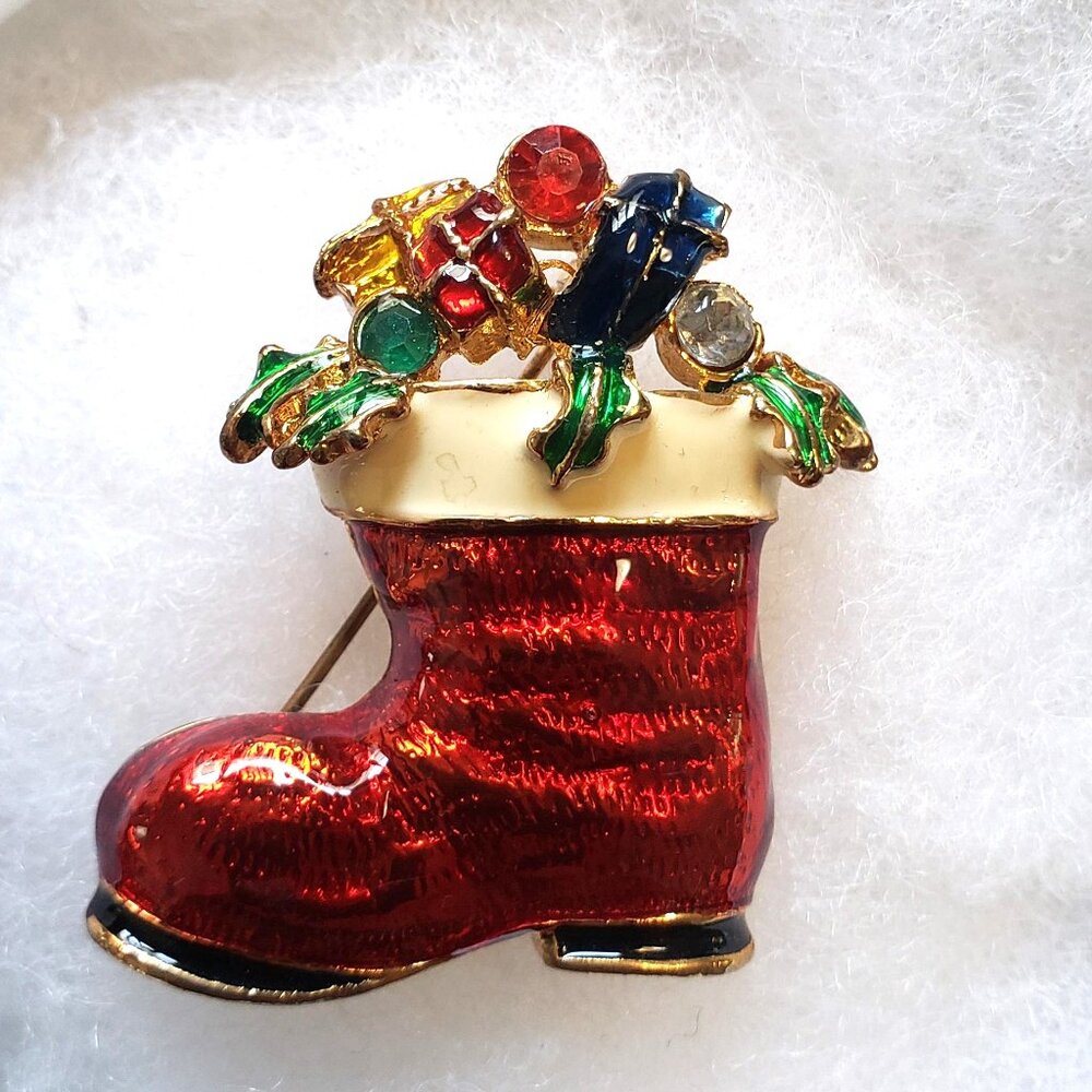 Sweet Christmas brooch